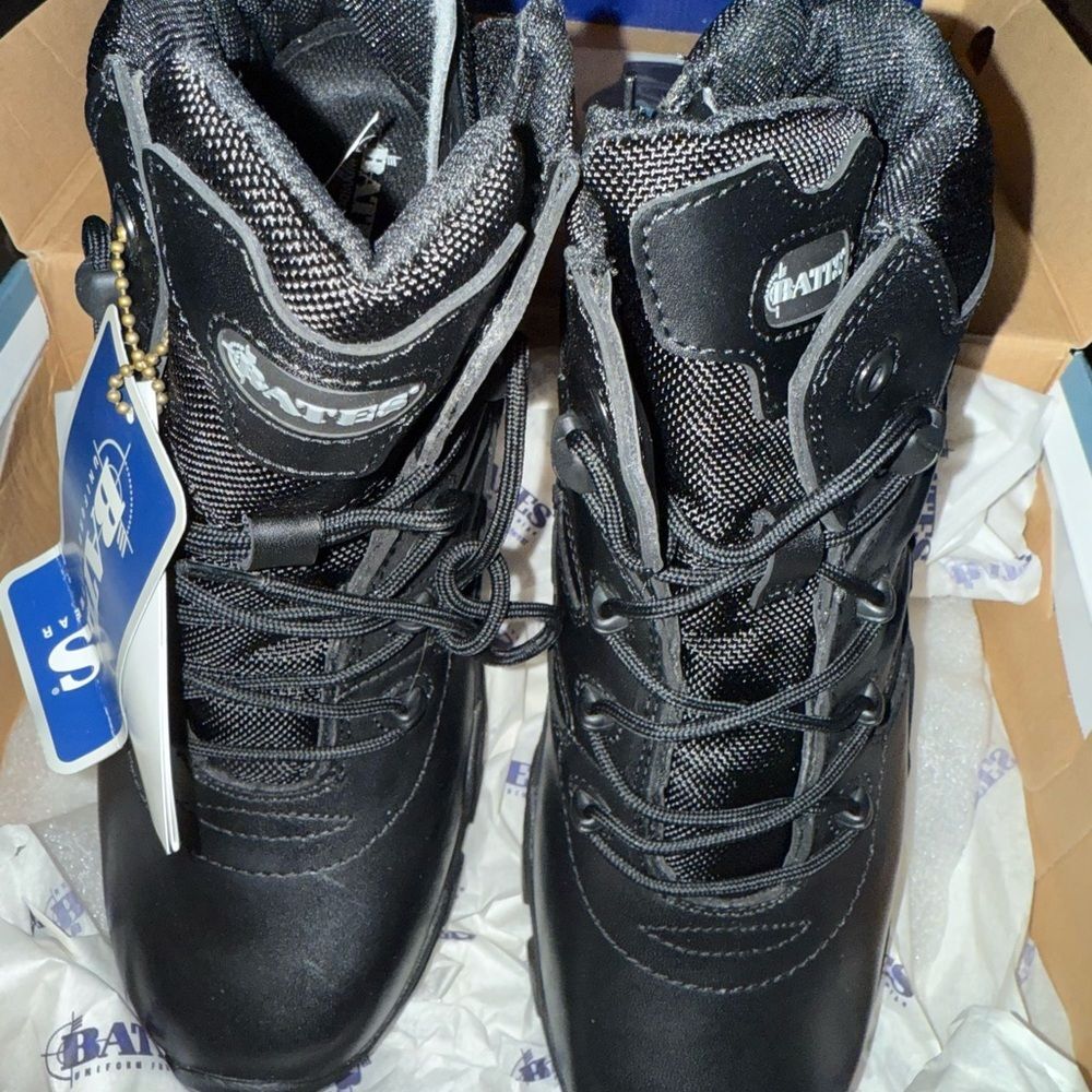 Bates tactical/military men’s boots size 9 new in box Delta 6 Comfort System